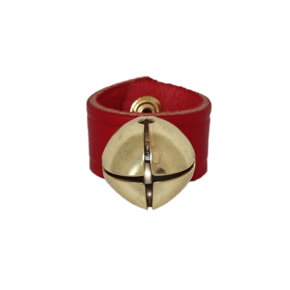 https://www.twosaltydogs.net/media/nw-dog-collar-bell-leather-and-brass-5.jpg