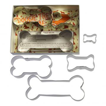 ccc-doggie-treat-time-4-piece-cookie-cutter-set