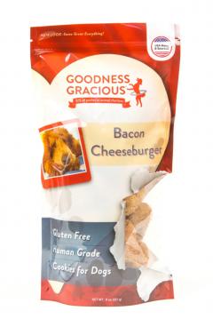 gg-bacon-cheeseburger-crunchy-dog-treats-1