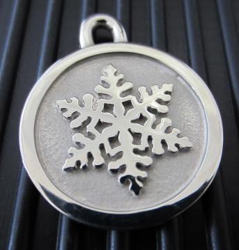 sp-collar-accessories-snowflake.JPG
